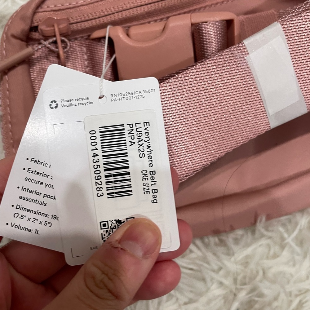 NWT lululemon everywhere belt bag pink pastel - Picture 4 of 4